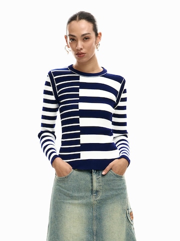 Desigual Svetr – bílá: přední strana