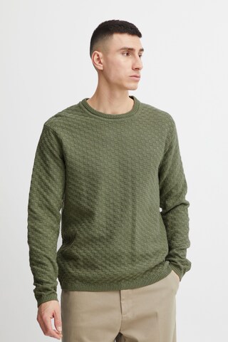 !Solid Sweater 'ELIJAH' in Green: front