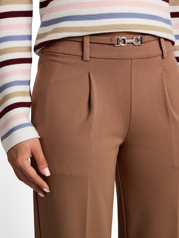 TOM TAILOR Regular Pleat-front trousers in Brown