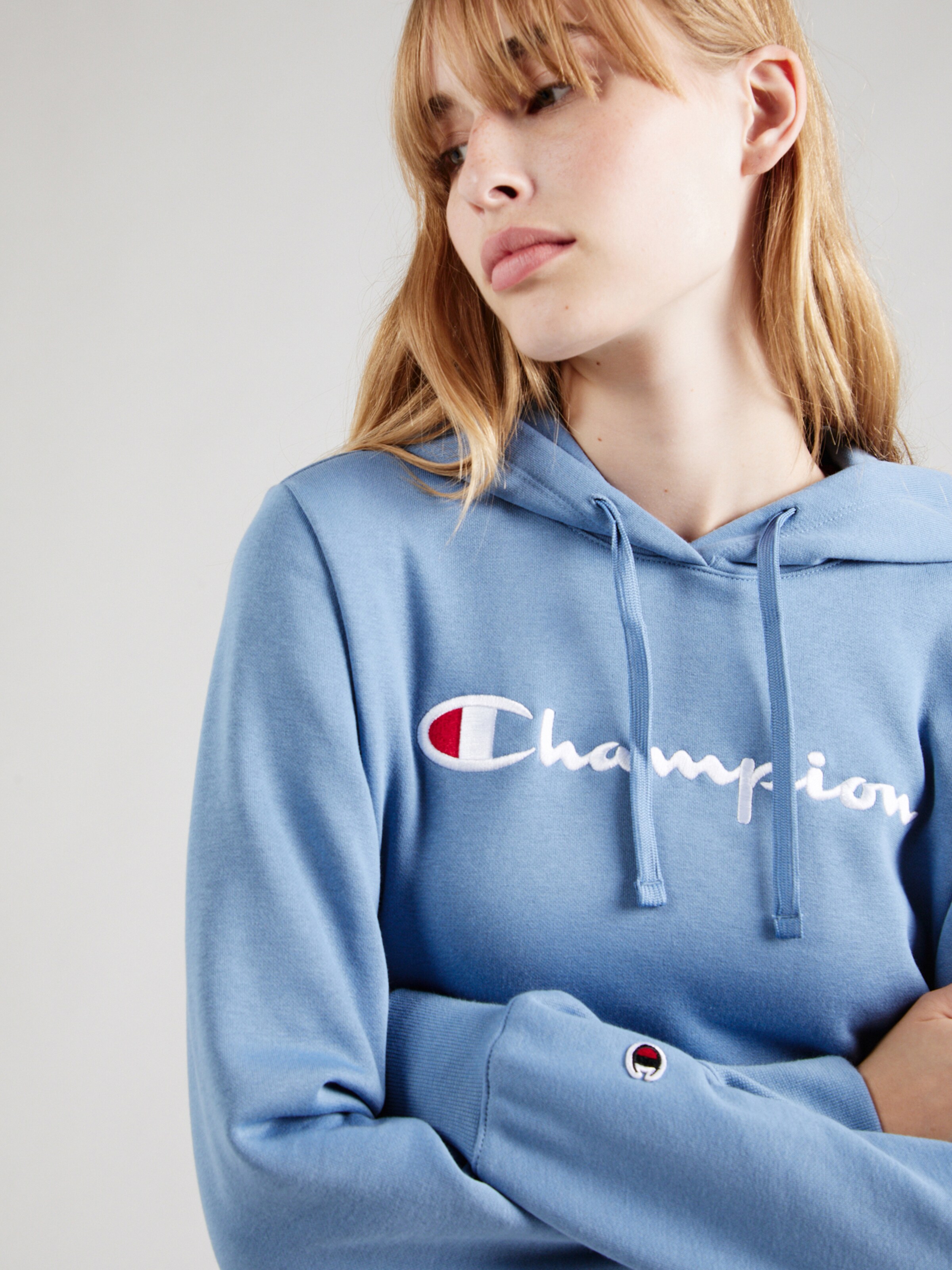 Sweat shirt Champion Authentic Athletic Apparel en Bleu Marine Bleu Clair ABOUT YOU