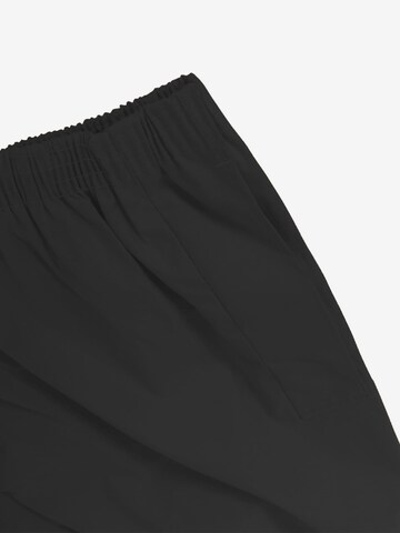 normani Regular Outdoor Pants 'Portland' in Black