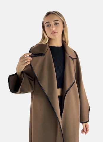 Elara Overgangsfrakke i brun