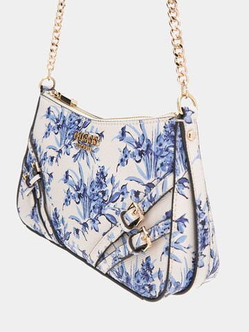 GUESS Schultertasche 'Bramina' in Blau
