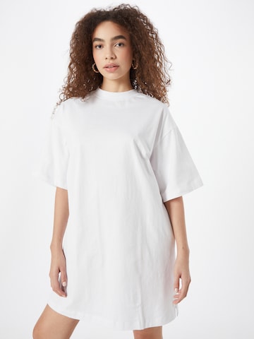 Urban Classics Dress in White: front