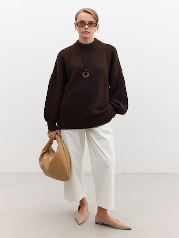 MANUKA Fleece Jacket in Brown