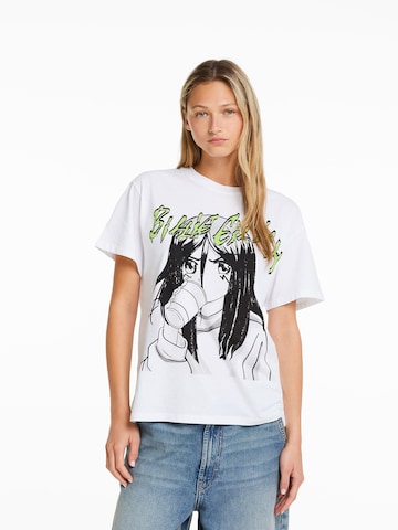 T-shirt Bershka en blanc : devant