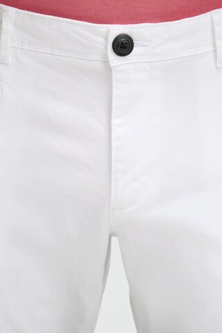 CMPD Regular Chino Pants in White