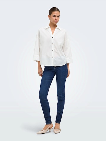 Camicia da donna 'ONLSAJA KERI' di ONLY in bianco