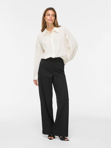 Chemisier 'VICarlota' VILA en blanc