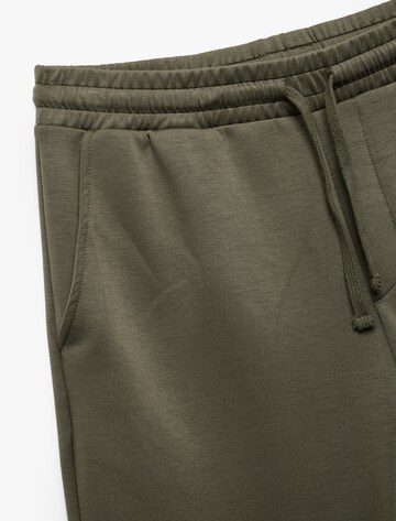 Koton Regular Broek in Groen