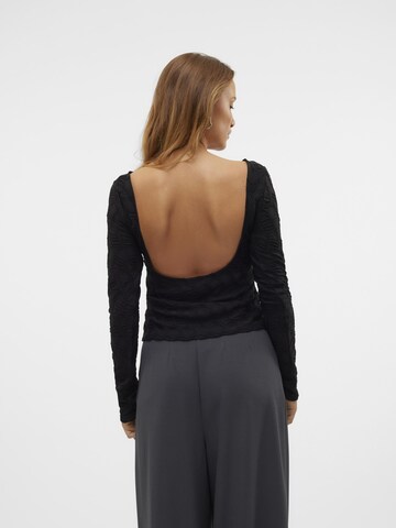 T-shirt SOMETHINGNEW en noir