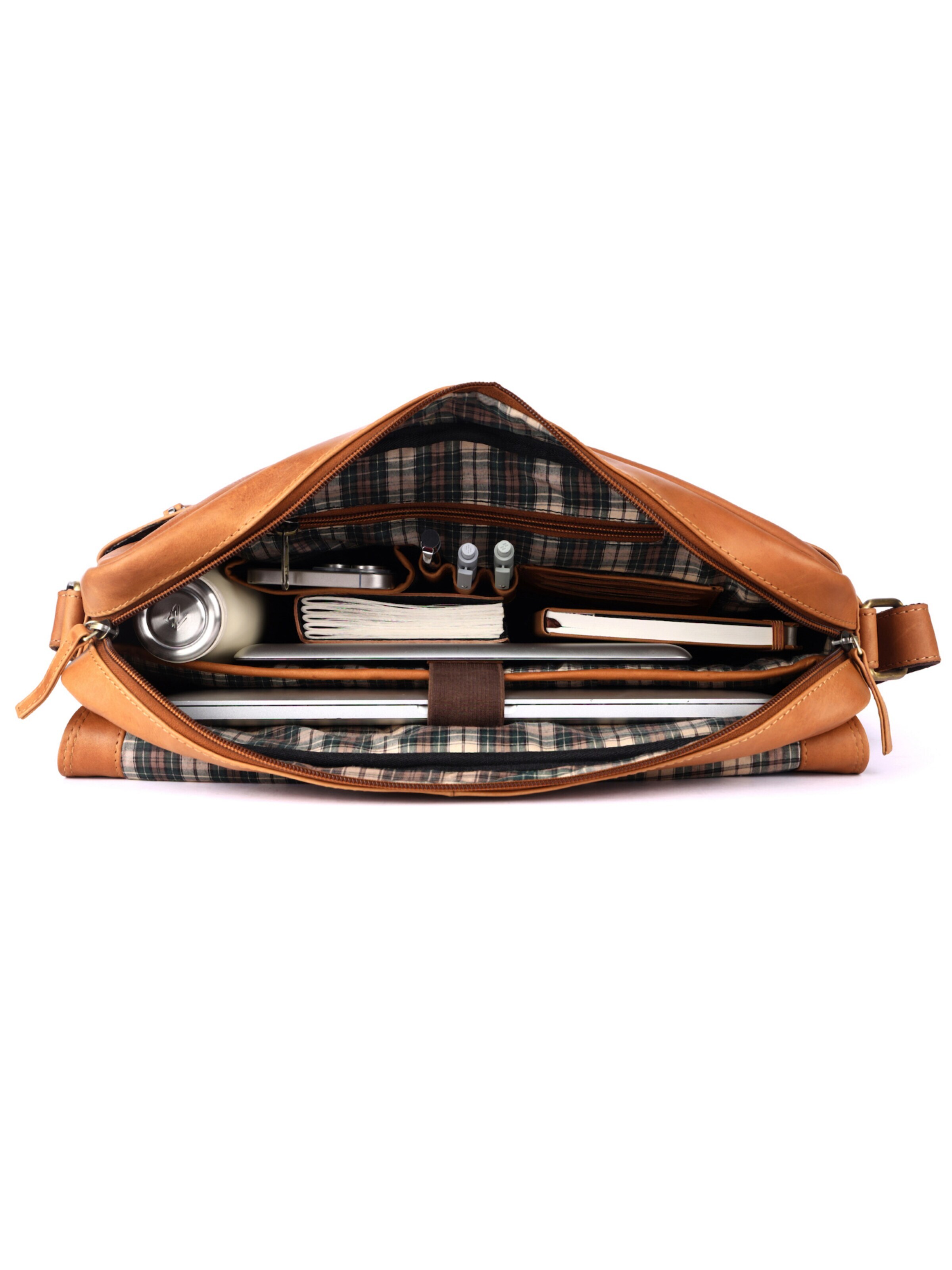 Benthill Messenger in Brown
