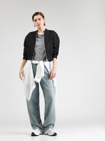 WEEKDAY Тениска в черно