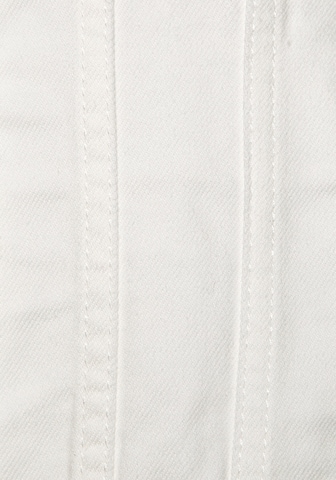LASCANA Jacke in Weiß