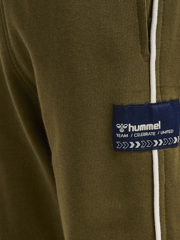 Hummel Regular Pants in Green