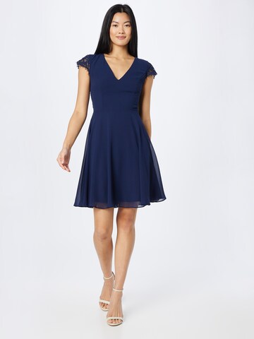 Skirt & Stiletto - Vestido de gala 'SASHA' en azul: frente