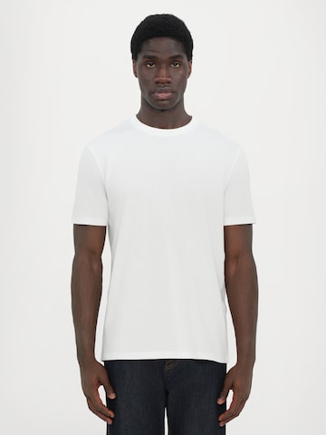 ARMANI EXCHANGE Тениска в бяло: отпред