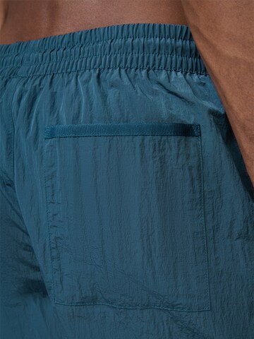 STRELLSON Board Shorts in Blue