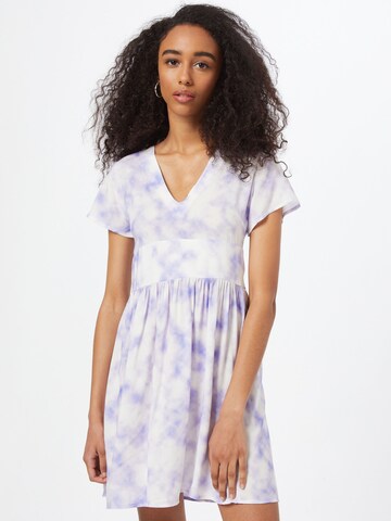 Robe Trendyol en violet : devant