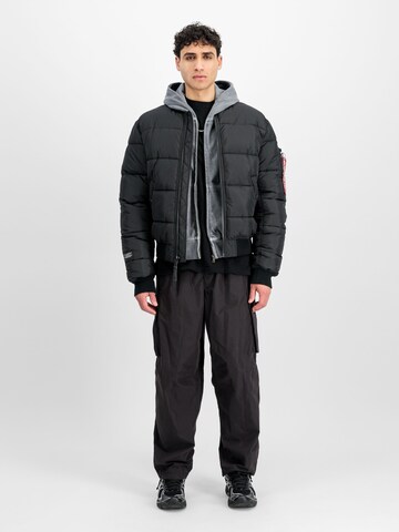 ALPHA INDUSTRIES Übergangsjacke in Schwarz
