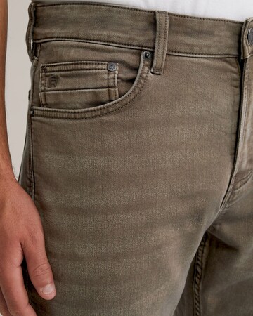 Slimfit Jeans di WE Fashion in marrone