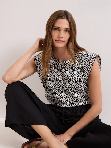Phase Eight Top ' Beth ' in Weiß: Vorderseite