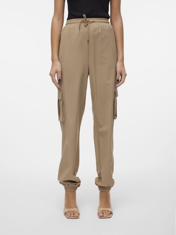 VERO MODA Cargobroek in Bruin: voorkant