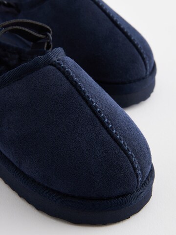 Next Copat | modra barva