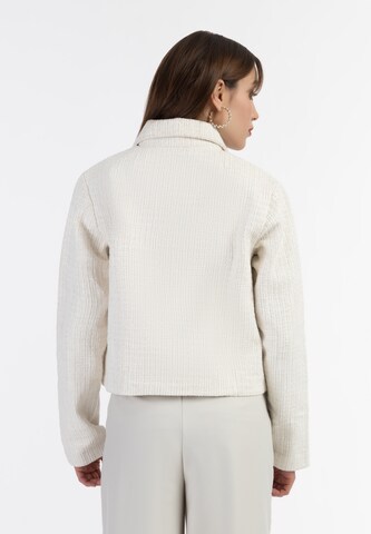 faina Between-Season Jacket in White