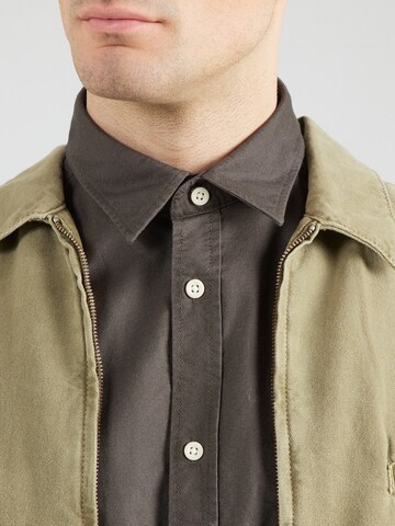 R.D.D. ROYAL DENIM DIVISION Comfort fit Button Up Shirt 'RDDLesner' in Green