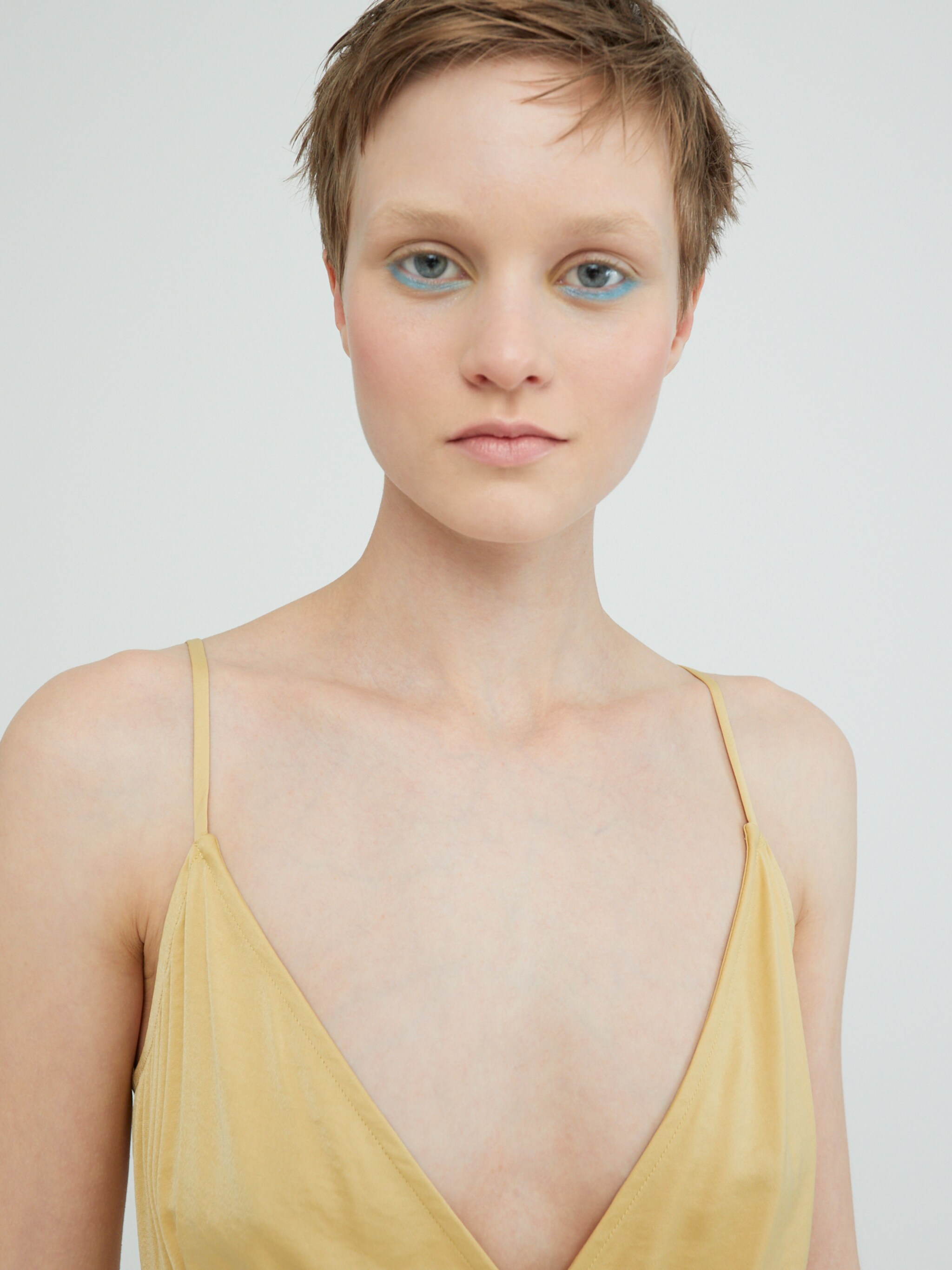 EDITED Producten Jurk 'Roslyn' Goudgeel