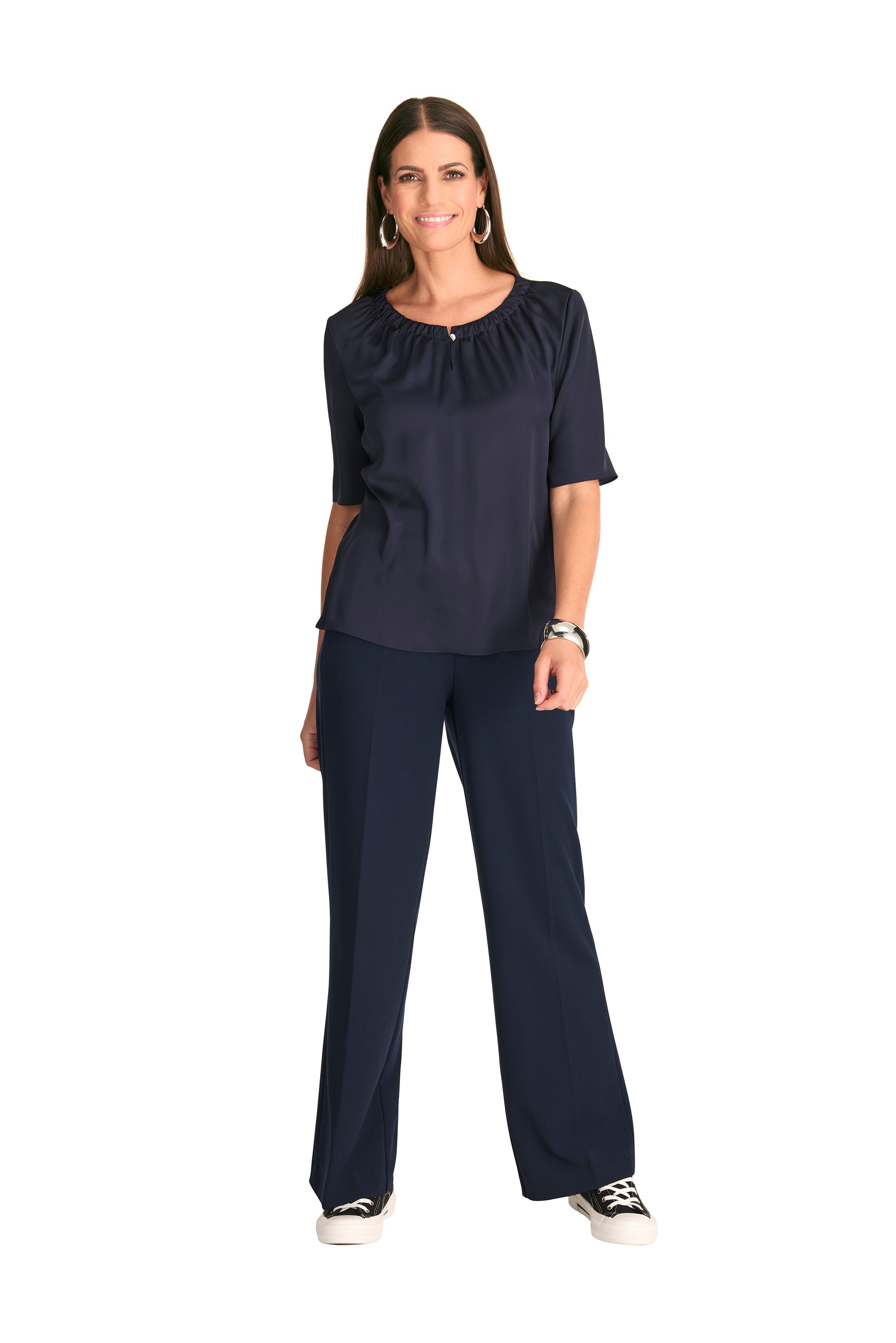 HERMANN LANGE Collection Blouse in Blue: front