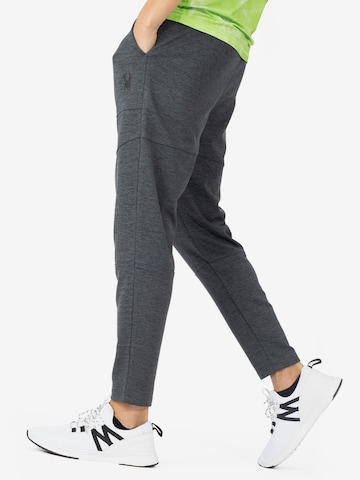 Effilé Pantalon Spyder en gris