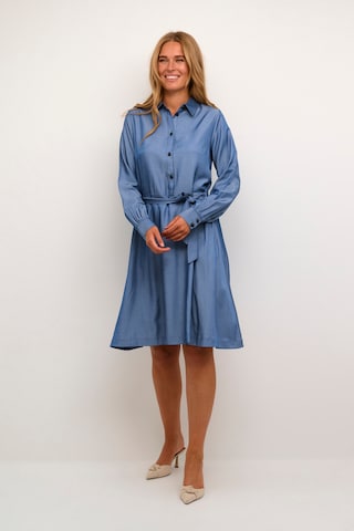 Robe-chemise 'Leonora' Kaffe en bleu