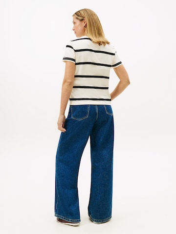 Tricou de la TOMMY HILFIGER pe bej