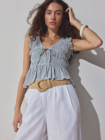 Next Vöö, värv beež