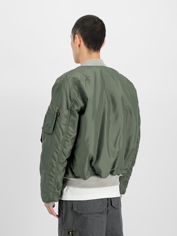 ALPHA INDUSTRIES Between-Season Jacket 'MA-1 USAF' in Green: back