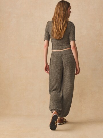 NextTapered Hlače - zelena boja