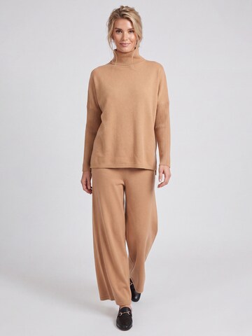 APART Pullover in Braun