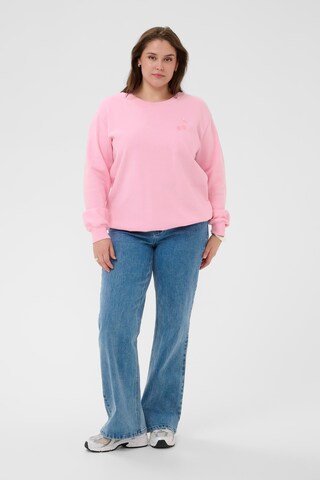 KAFFE CURVE Sweatshirt 'KCmalody' in Roze