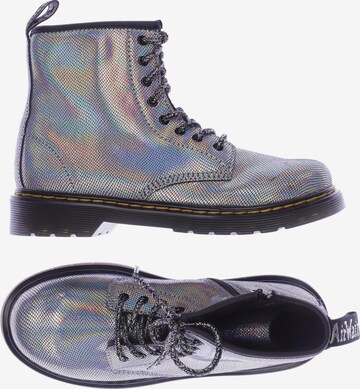 Dr. Martens Dress Boots in 36 in Silver: front