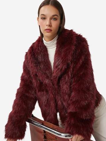 Happiness İstanbul - Casaco de inverno em vermelho