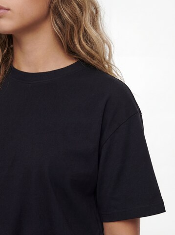 studioselect T-shirt 'Renata' i svart