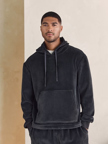 Next Sweatshirt i grå: framsida