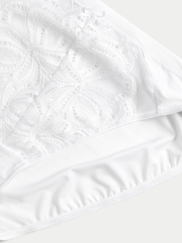 Slip di Marks & Spencer in bianco