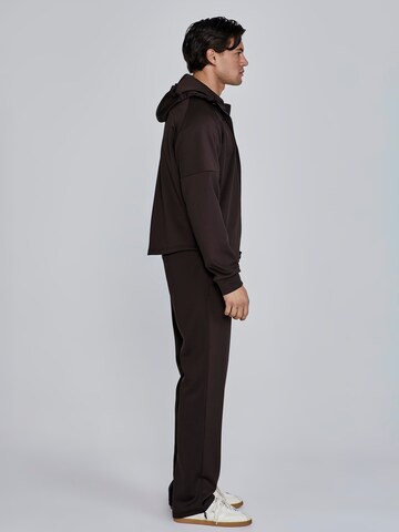 Veste de survêtement SikSilk en marron