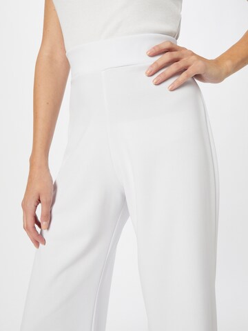 Wide leg Pantaloni di Public Desire in bianco