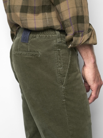 Regular Pantalon chino 'M5 Move 2-6598' MEYER en vert