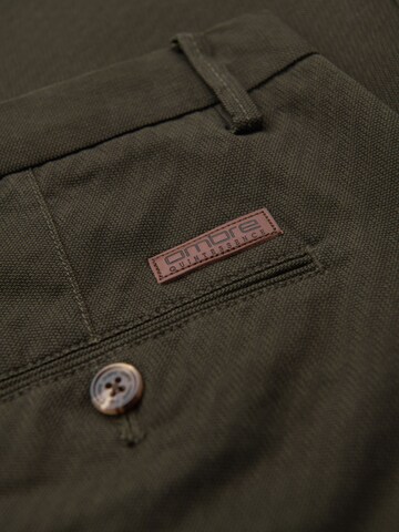 Ombre Regular Chino 'Quintessence' in Groen