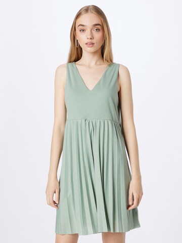 Robe 'Rieke' ABOUT YOU en vert : devant